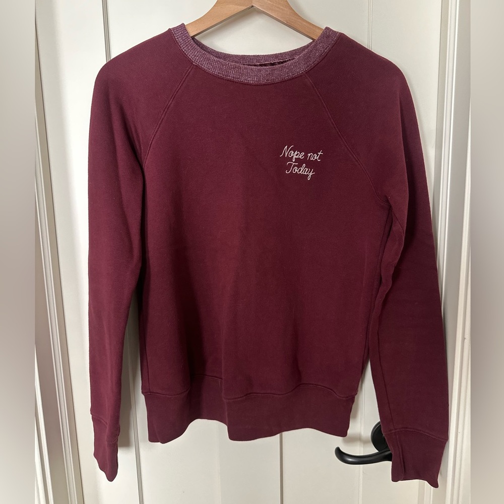 Abercrombie maroon crew neck sweatshirt, size S